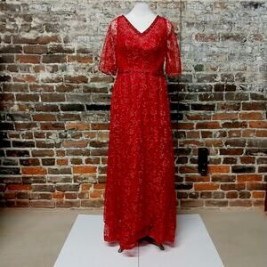 Womens Mother of the Bride Red Lace Evening Dress Medium Beaded Formal Gown